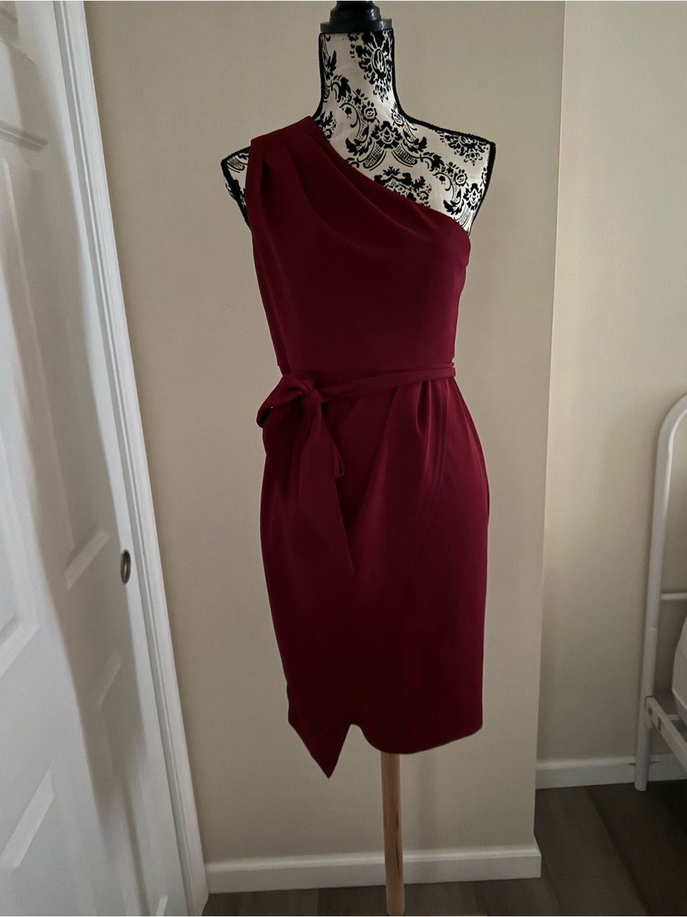Cocktail Dress - Picture 1 of 6